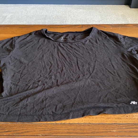 Black Aeropostale crop top - Picture 1 of 4